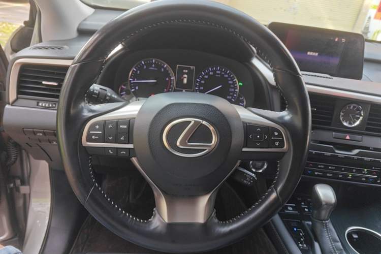 Used Lexus RX 2016 300 4x4 Elegant Edition China V-standard Steering Wheel