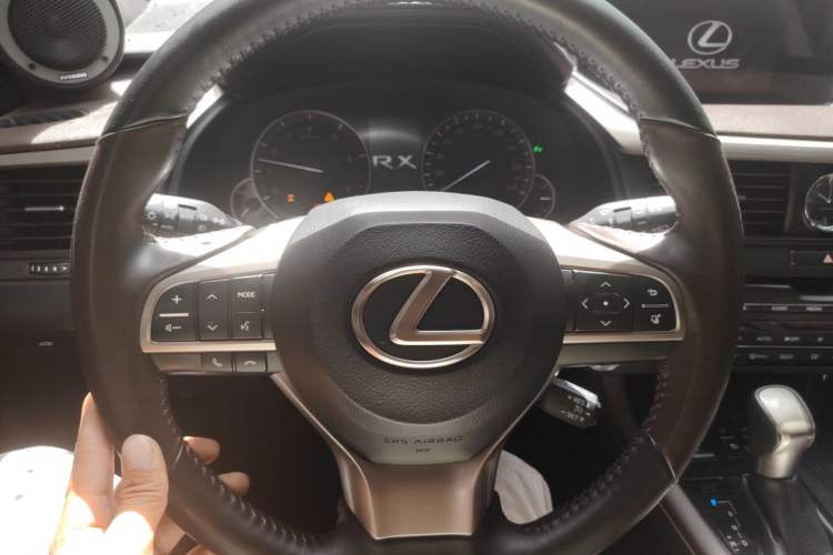 Used Lexus RX 2016 300 4x4 Elegant Edition China V-standard Steering Wheel