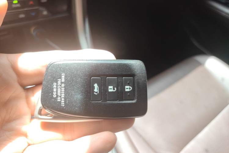 Used Lexus RX 2016 300 4x4 Elegant Edition China V-standard Vehicle Key