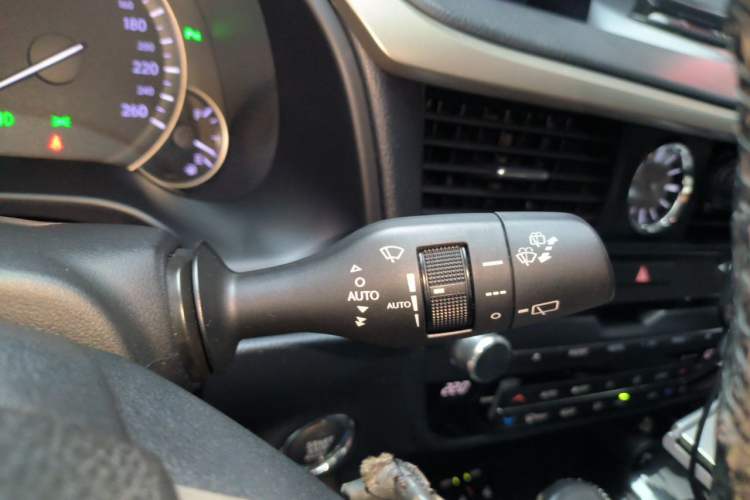 Used Lexus RX 2016 300 Two-Wheel Drive Comfort Edition China V Standard Vehicle Key