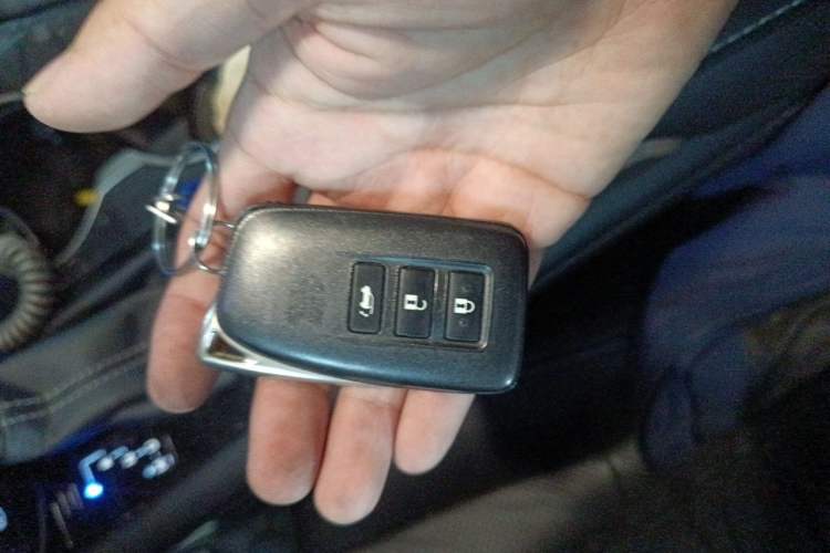 Used Lexus RX 2016 300 4x4 Elegant Edition China V-standard Vehicle Key
