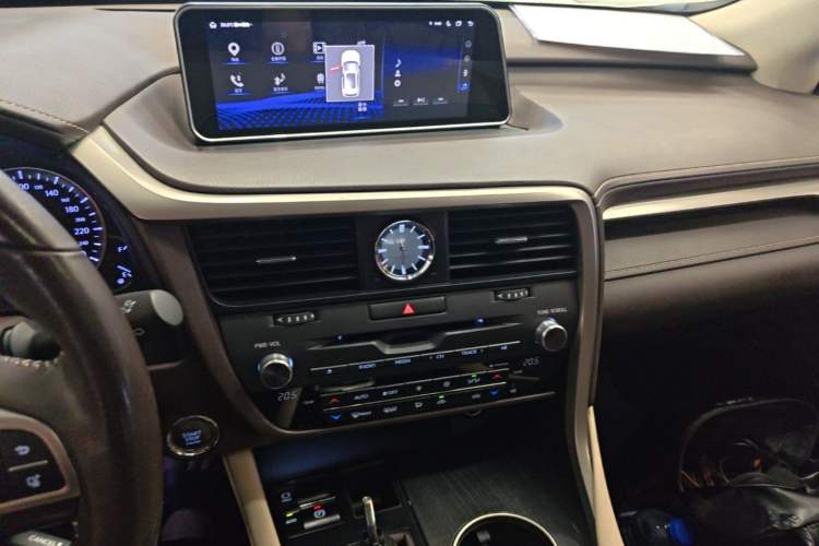 Used Lexus RX 2016 300 Two-Wheel Drive Elite Version China V Standard Audio And AC Panel
