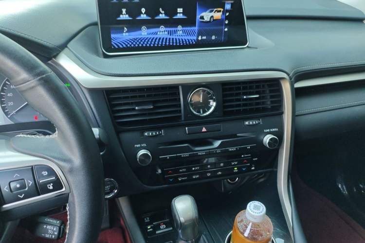 Used Lexus RX 2016 300 Two-Wheel Drive Elite Version China V Standard Audio And AC Panel