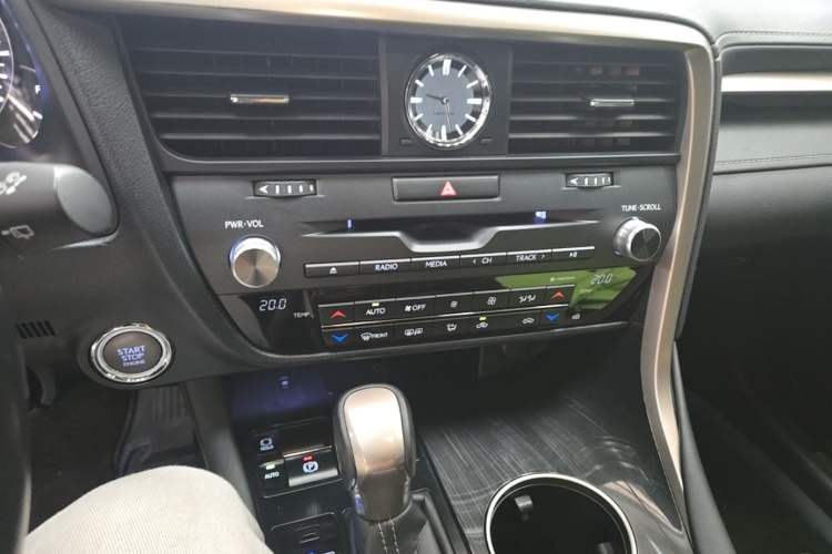 Used Lexus RX 2016 300 4x4 Elegant Edition China V-standard Audio And AC Panel