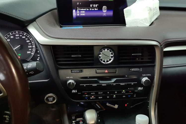 Used Lexus RX 2016 300 Two-Wheel Drive Comfort Edition China V Standard Audio And AC Panel