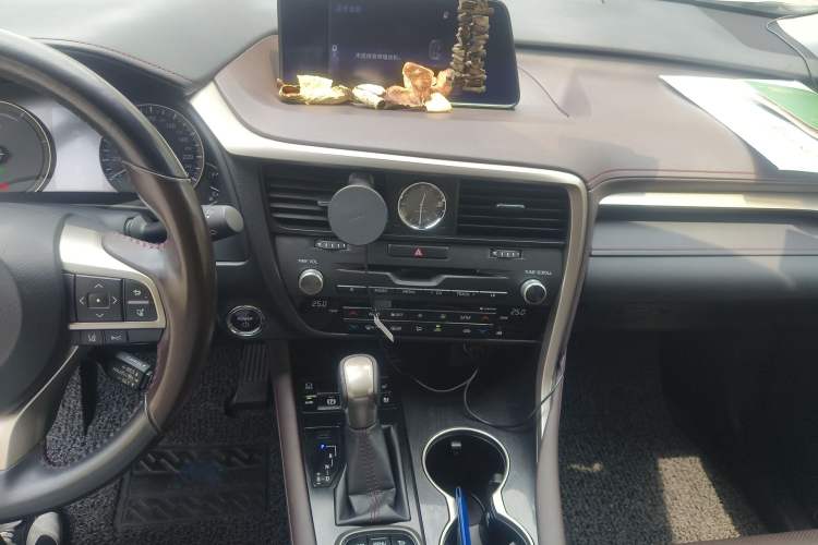 Used Lexus RX 2016 450h Four-Wheel Drive Elegant Edition Audio And AC Panel