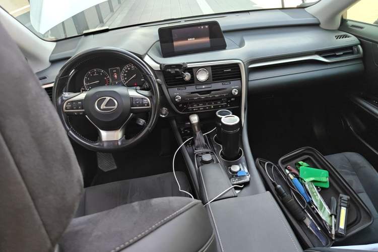 Used Lexus RX 2016 300 Two-Wheel Drive Elite Version China V Standard Center Console