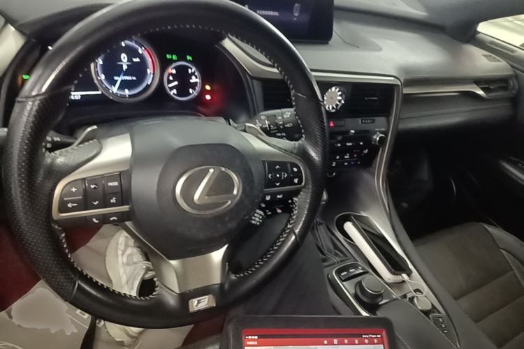 Used Lexus RX 2016 300 4x4 F SPORT Version China V Standard Center Console