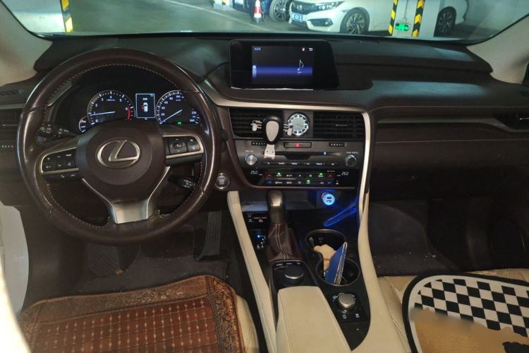 Used Lexus RX 2016 300 Two-Wheel Drive Elite Version China V Standard Center Console