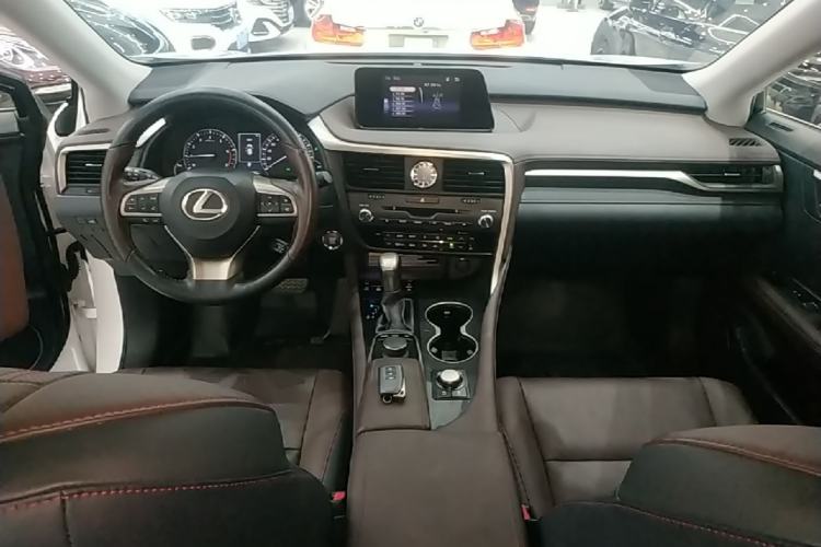 Used Lexus RX 2016 300 4x4 Elegant Edition China VI Center Console