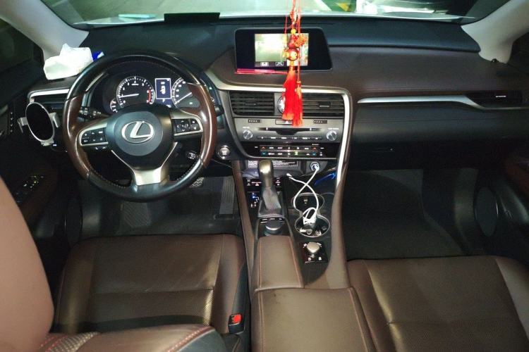 Used Lexus RX 2016 300 4x4 Elegant Edition China VI Center Console