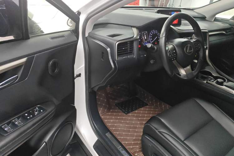 Used Lexus RX 2016 300 Two-Wheel Drive Elite Version China V Standard Driver Seat