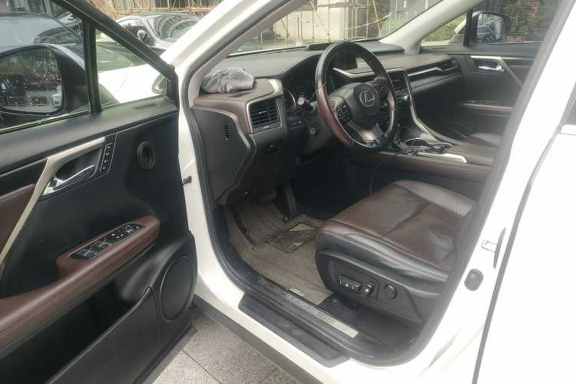 Used Lexus RX 2016 300 4x4 Elegant Edition China V-standard Driver Seat