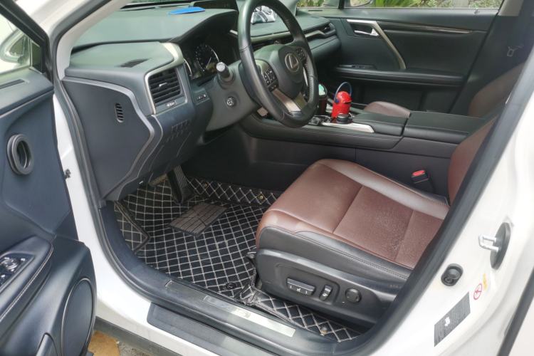 Used Lexus RX 2016 300 Two-Wheel Drive Elite Version China V Standard Driver Seat
