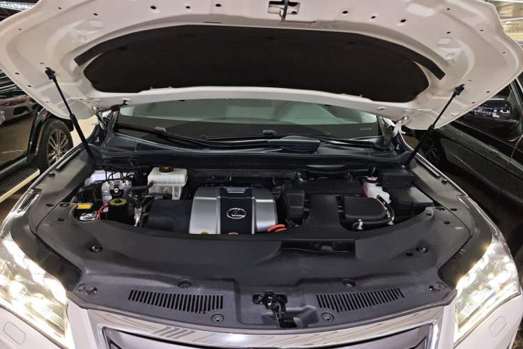 Used Lexus RX 2016 450h Four-Wheel Drive Elegant Edition Engine Bay