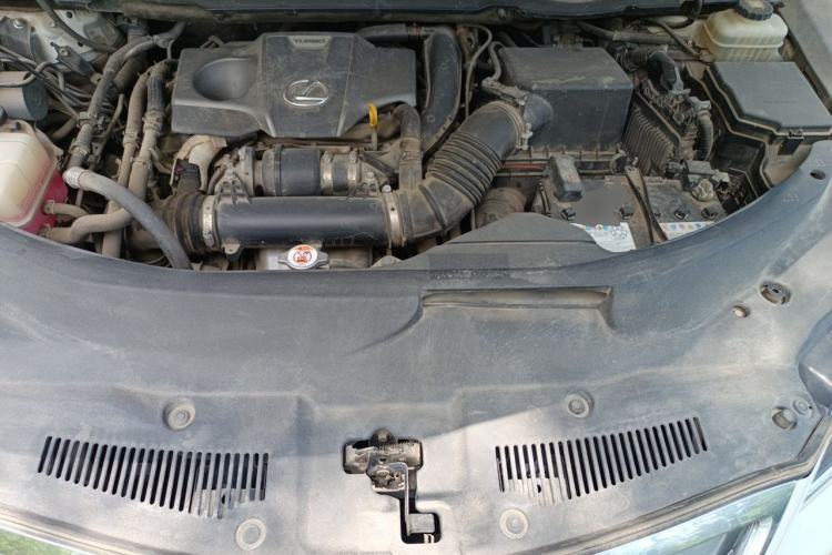 Used Lexus RX 2016 300 4x4 Elegant Edition China VI Engine Bay