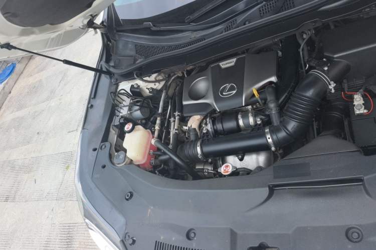 Used Lexus RX 2016 300 Two-Wheel Drive Elite Version China V Standard Engine Bay Right