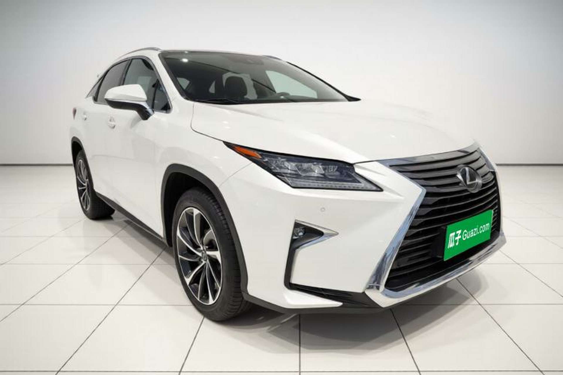 Used Lexus RX 2016 300 4x4 Elegant Edition China V-standard Exterior 2