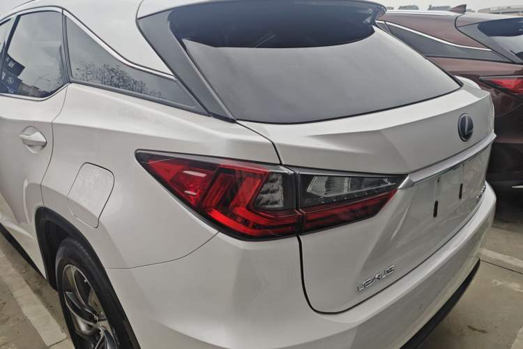 Used Lexus RX 2016 300 4x4 Elegant Edition China V-standard Exterior 2