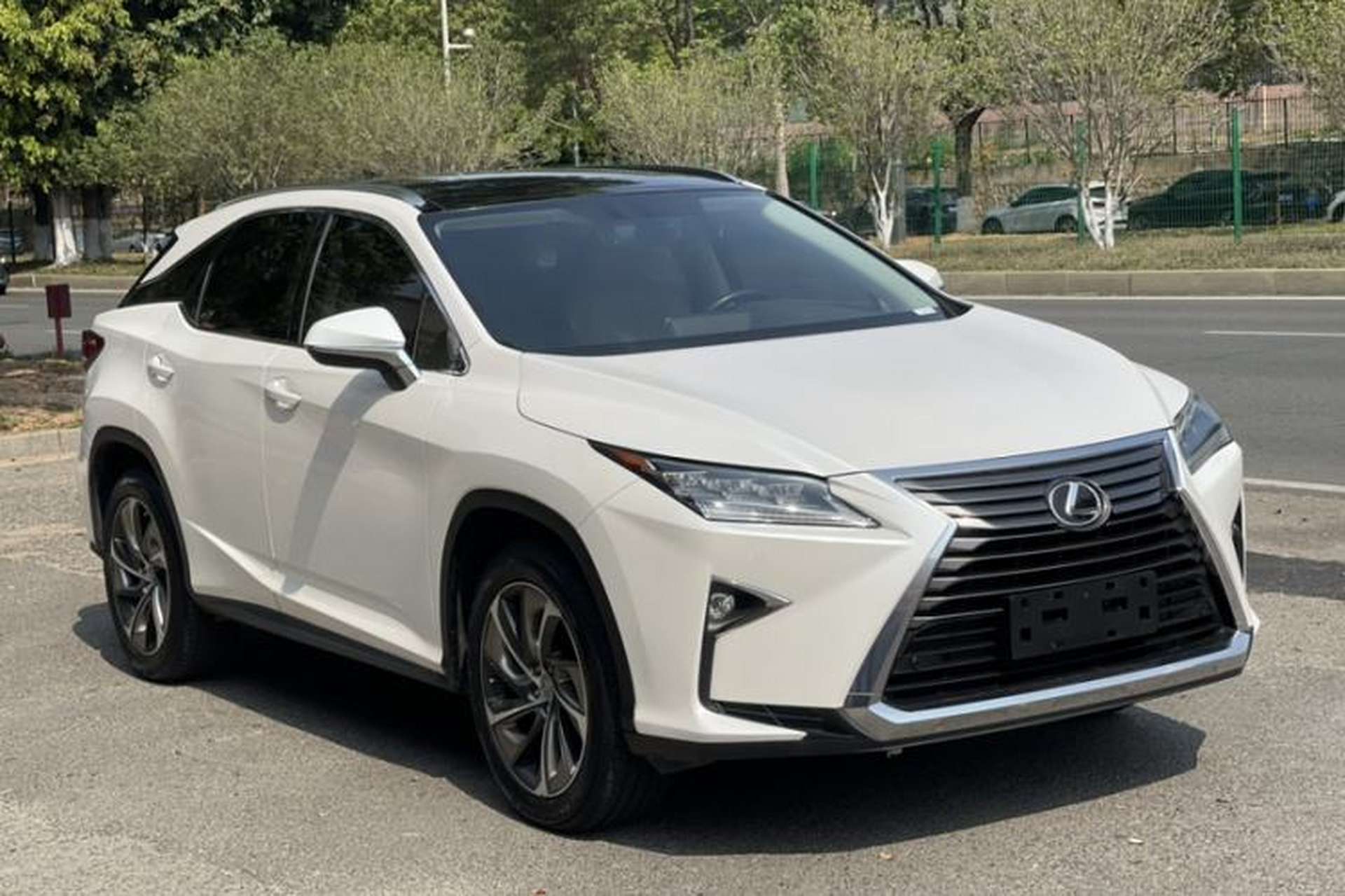 Used Lexus RX 2016 300 4x4 Elegant Edition China V-standard Exterior 2