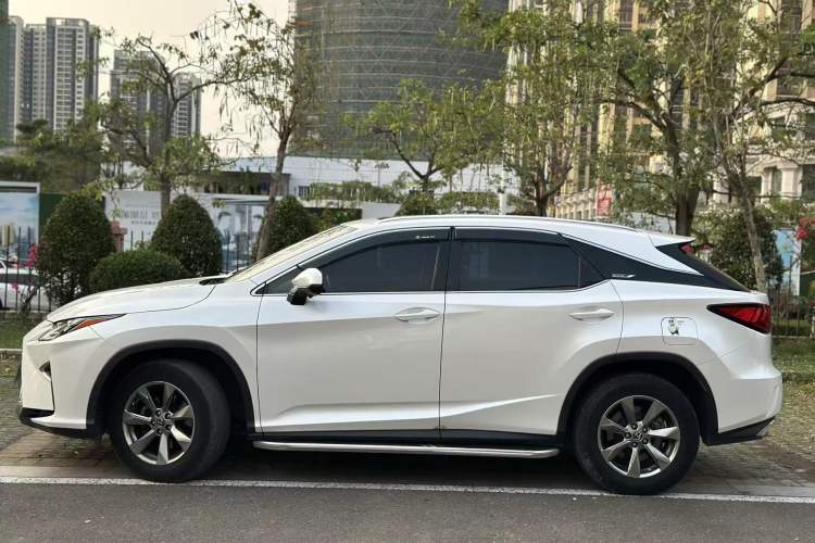 Used Lexus RX 2016 300 Two-Wheel Drive Elite Version China V Standard Exterior 2