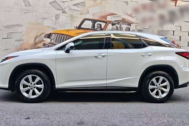 Used Lexus RX 2016 300 Two-Wheel Drive Elite Version China V Standard Exterior 3