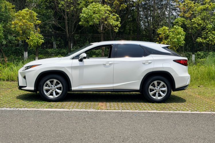 Used Lexus RX 2016 300 Two-Wheel Drive Elite Version China V Standard Exterior 5