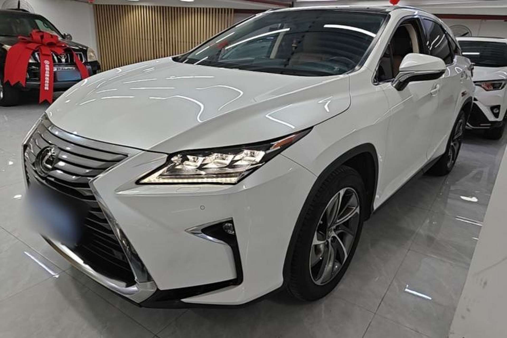 Used Lexus RX 2016 300 4x4 Elegant Edition China VI Front Left 45 Deg