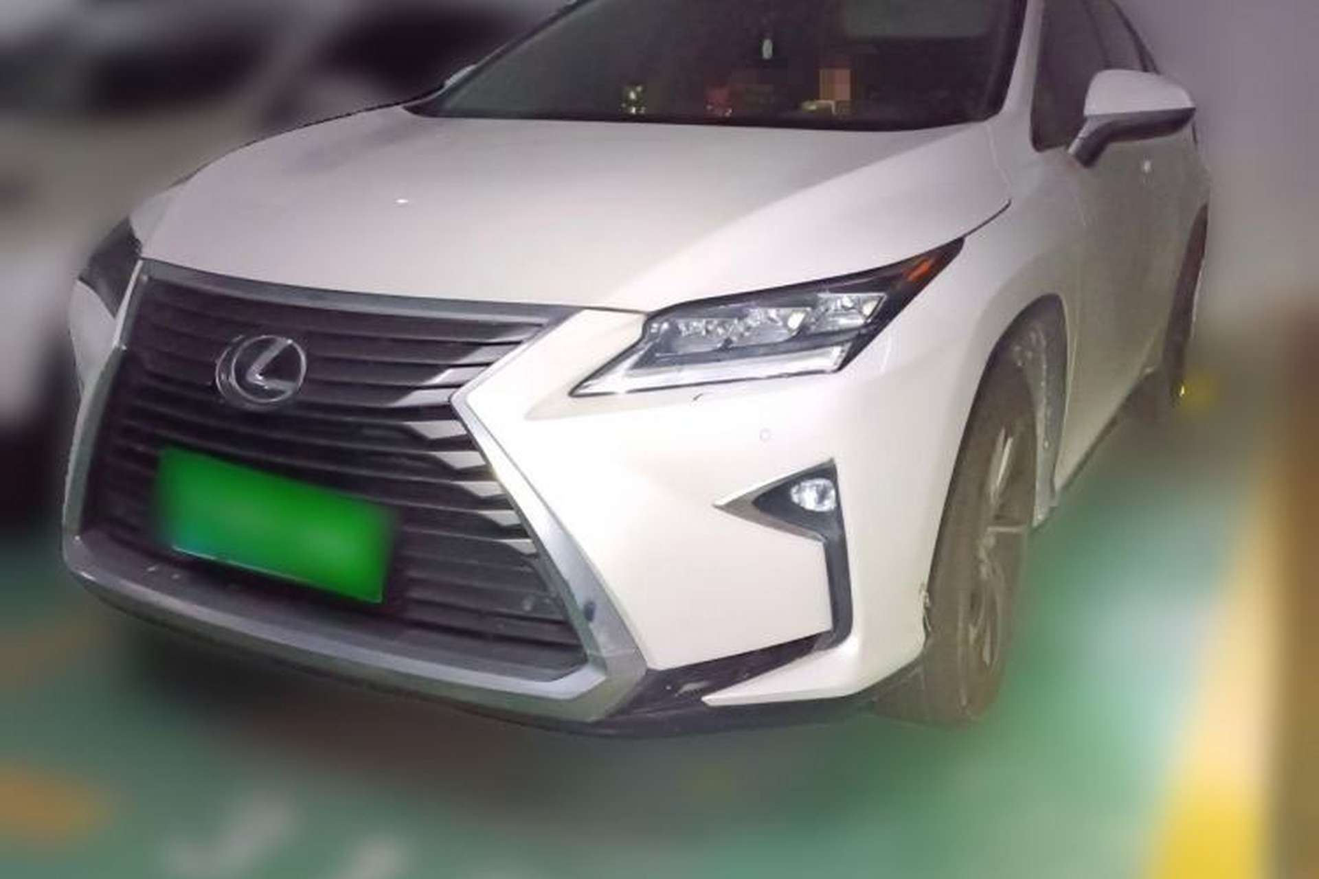 Used Lexus RX 2016 300 4x4 Elegant Edition China V-standard Front Left 45 Deg