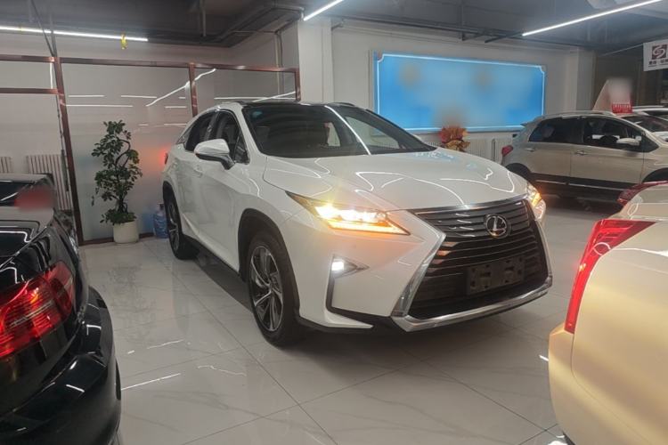 Used Lexus RX 2016 300 4x4 Elegant Edition China V-standard Front Right 45 Deg