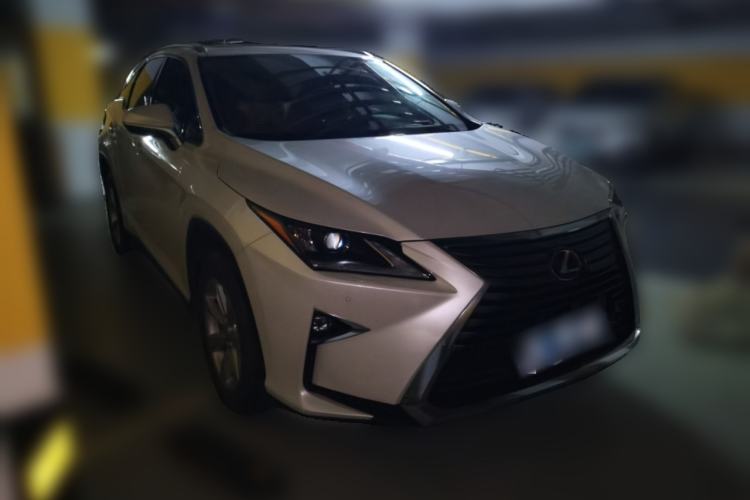 Used Lexus RX 2016 300 Two-Wheel Drive Elite Version China V Standard Front Right 45 Deg