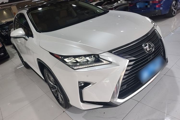 Used Lexus RX 2016 300 4x4 Elegant Edition China V-standard Front Right 45 Deg