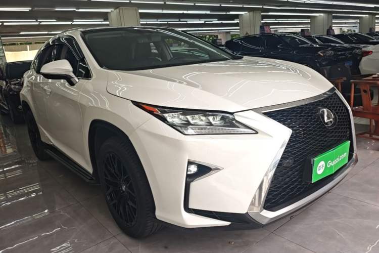 Used Lexus RX 2016 300 4x4 Elegant Edition China V-standard Front Right 45 Deg