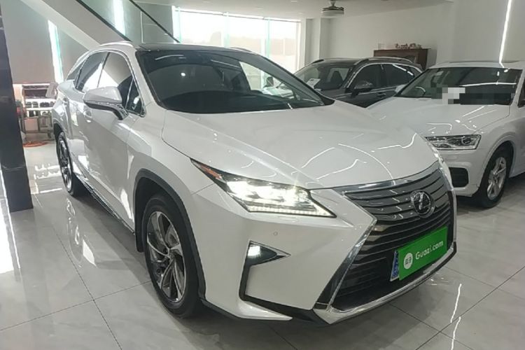 Used Lexus RX 2016 300 4x4 Elegant Edition China VI Front Right 45 Deg