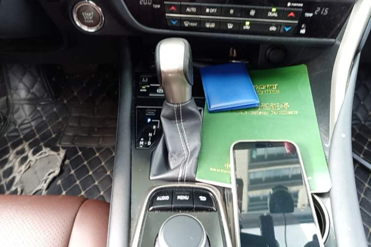 Used Lexus RX 2016 300 Two-Wheel Drive Elite Version China V Standard Gear Lever