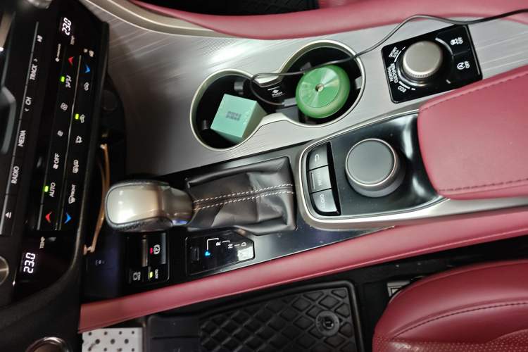 Used Lexus RX 2016 300 4x4 F SPORT Version China V Standard Gear Lever