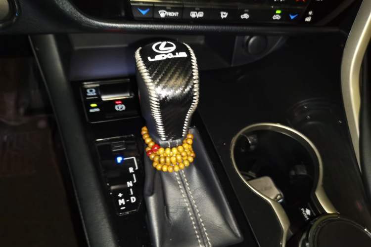 Used Lexus RX 2016 300 Two-Wheel Drive Elite Version China V Standard Gear Lever