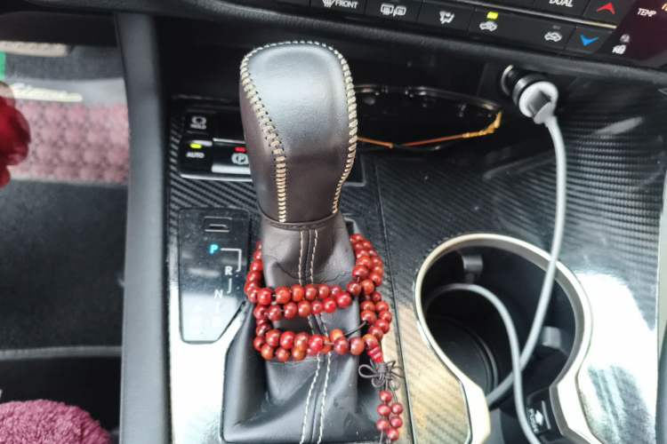 Used Lexus RX 2016 300 Two-Wheel Drive Elite Version China V Standard Gear Lever