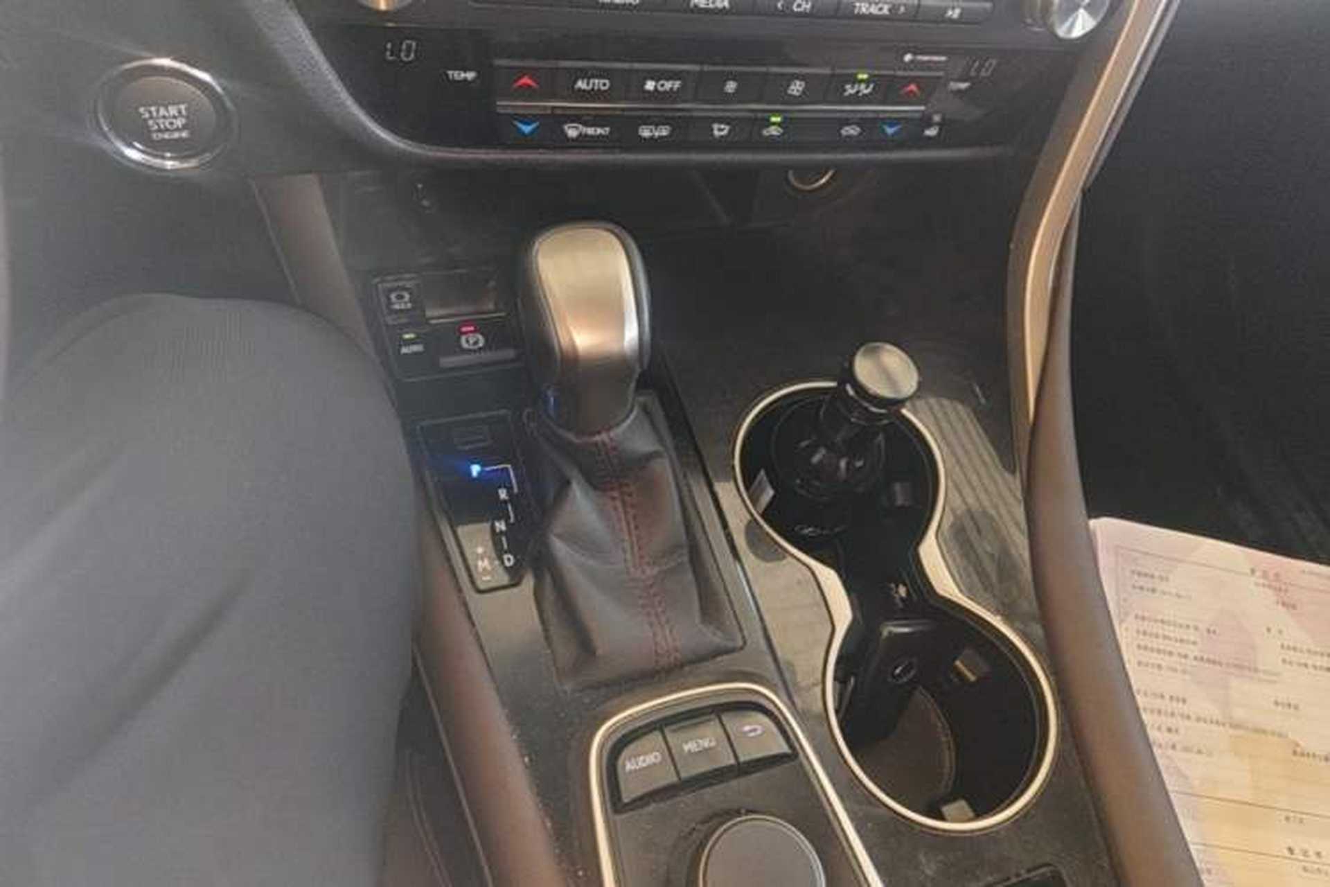 Used Lexus RX 2016 300 Two-Wheel Drive Comfort Edition China V Standard Gear Lever