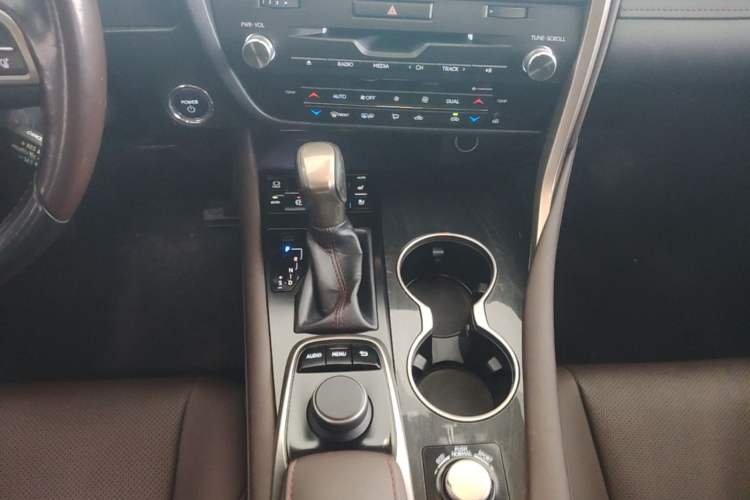 Used Lexus RX 2016 450h Four-Wheel Drive Elegant Edition Gear Lever