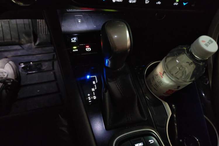 Used Lexus RX 2016 450h Four-Wheel Drive Elegant Edition Gear Lever