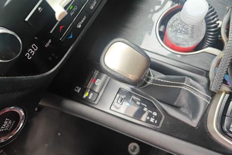 Used Lexus RX 2016 300 Two-Wheel Drive Elite Version China V Standard Gear Lever