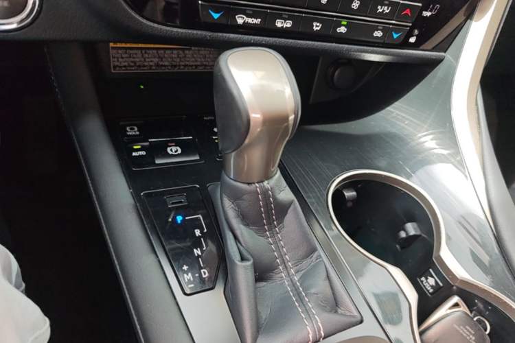 Used Lexus RX 2016 300 Two-Wheel Drive Comfort Edition China V Standard Gear Lever