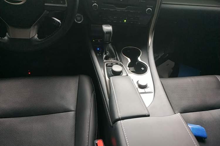 Used Lexus RX 2016 300 4x4 Elegant Edition China V-standard Gear Lever