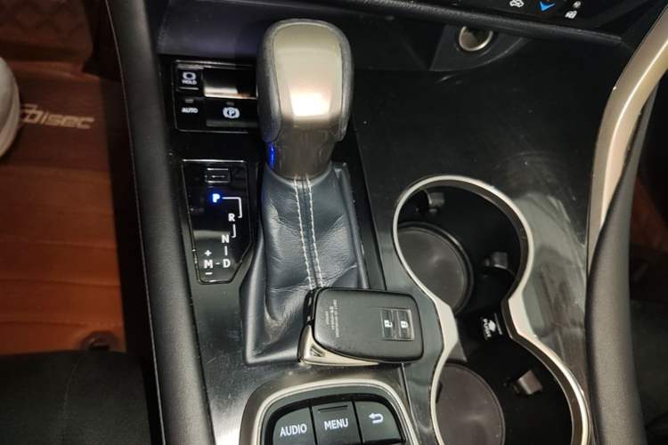Used Lexus RX 2016 300 Two-Wheel Drive Elite Version China V Standard Gear Lever