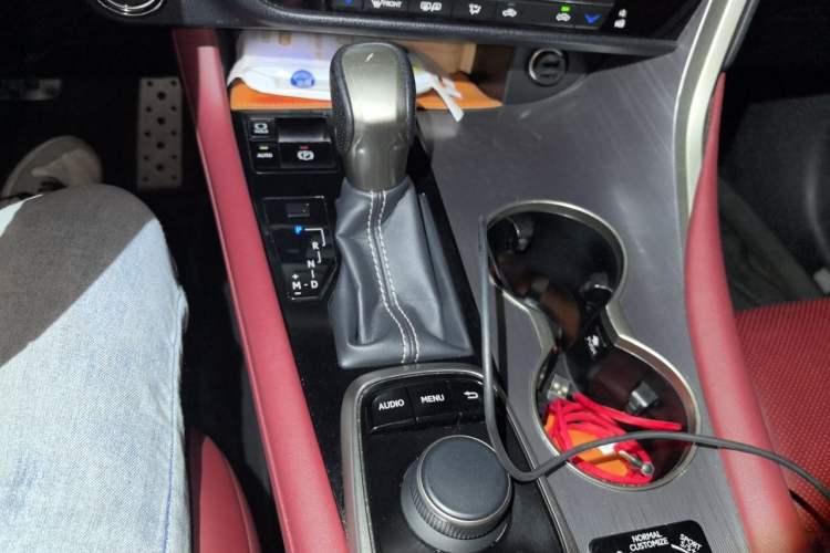 Used Lexus RX 2016 300 4x4 F SPORT Version China V Standard Gear Lever