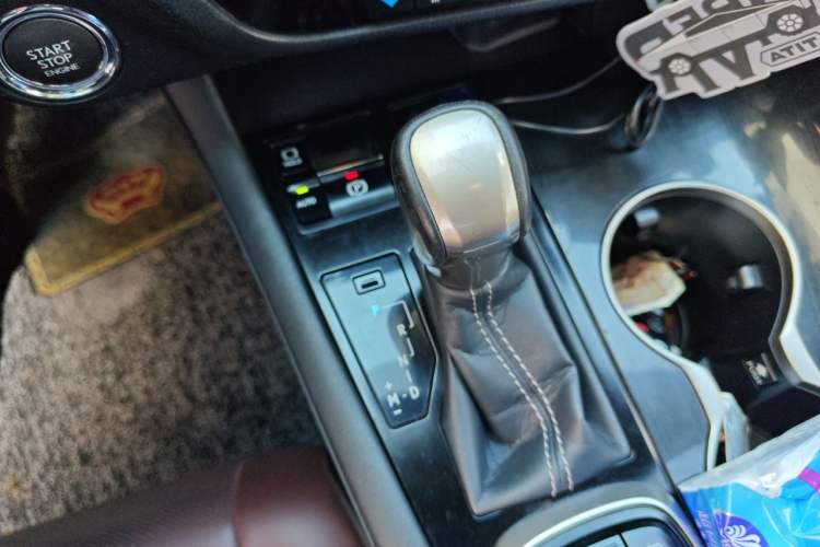 Used Lexus RX 2016 300 Two-Wheel Drive Elite Version China V Standard Gear Lever