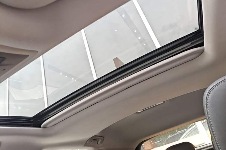 Used Lexus RX 2016 300 Two-Wheel Drive Elite Version China V Standard Headliner
