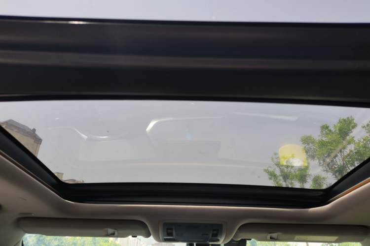 Used Lexus RX 2016 300 4x4 Elegant Edition China VI Headliner