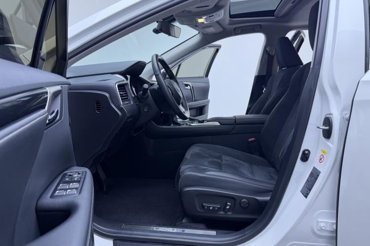 Used Lexus RX 2016 300 Two-Wheel Drive Elite Version China V Standard Interior 1